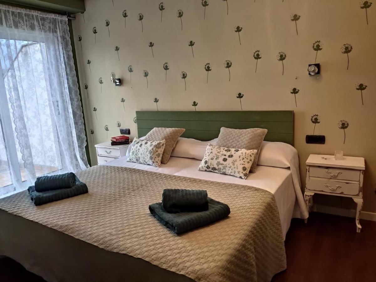 Apartmán Byhouse Atico Matias Lopez Sarria Exteriér fotografie